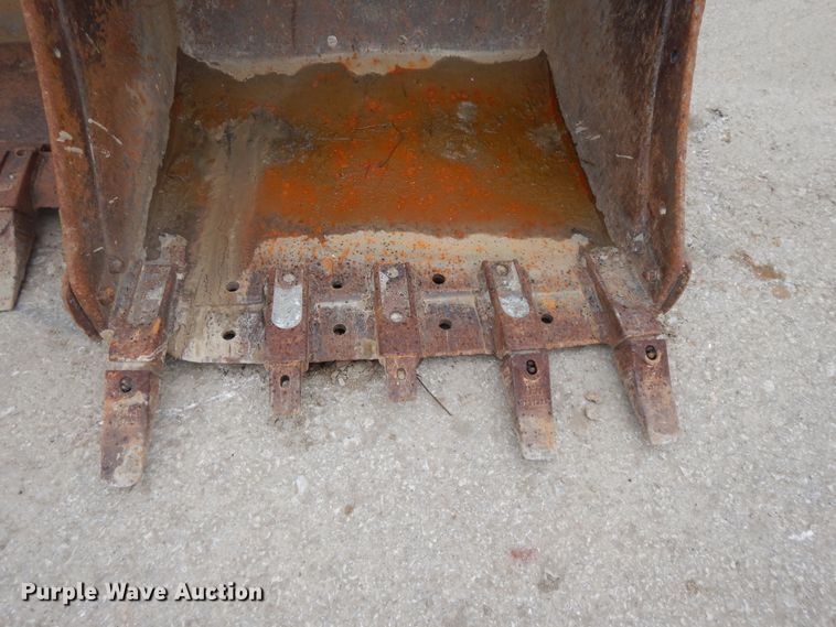 image for item DE5706 2011 Bobcat E60  mini excavator