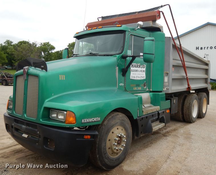 image for item DE5723 1991 Kenworth T600  dump truck