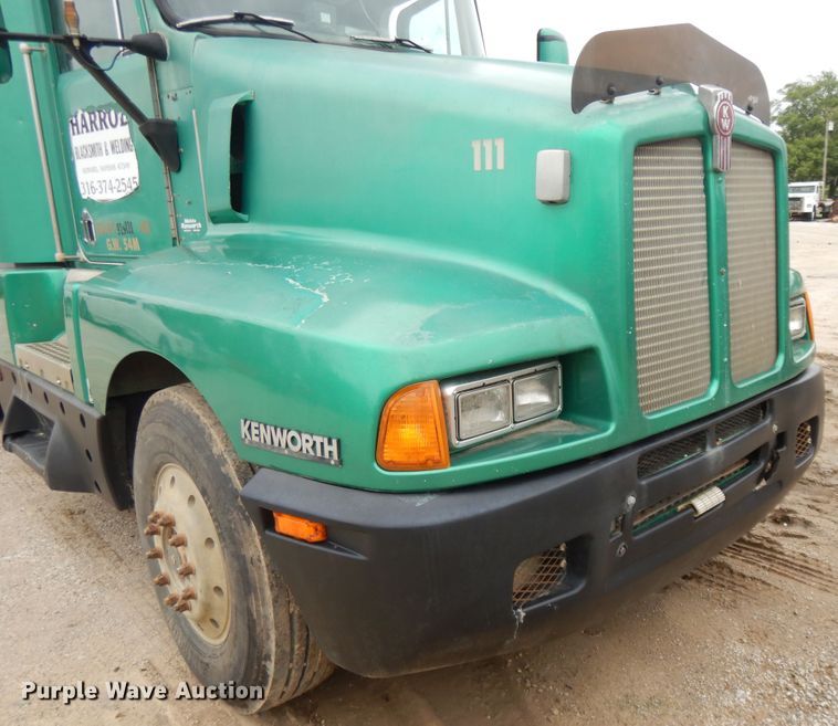 image for item DE5723 1991 Kenworth T600  dump truck