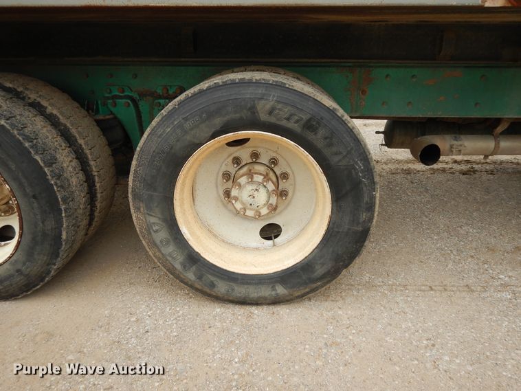 image for item DE5723 1991 Kenworth T600  dump truck