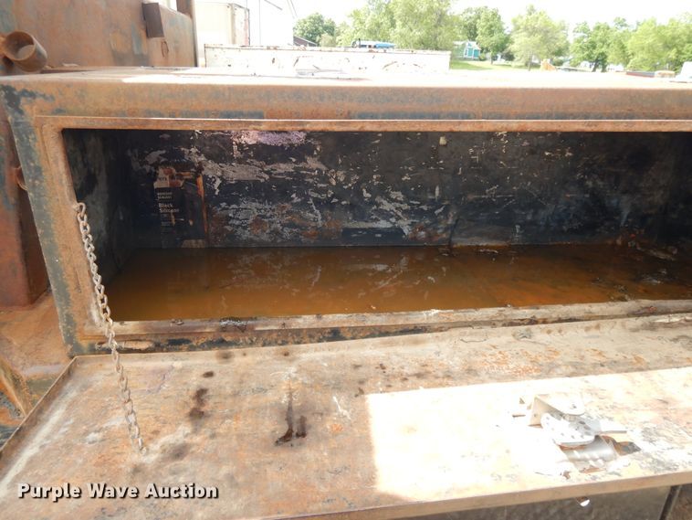 image for item DE5725 1998 International 9100  crane truck