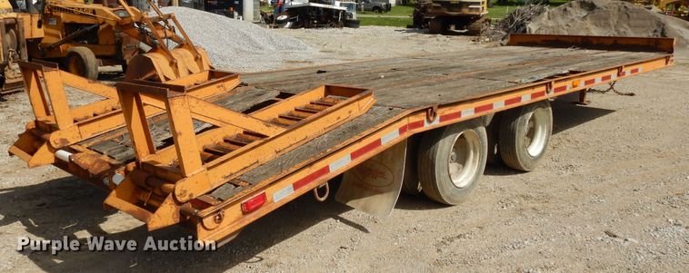 image for item DE5726 2007 Econoline DP2025DA equipment trailer