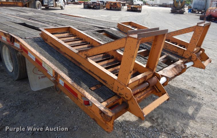 image for item DE5726 2007 Econoline DP2025DA equipment trailer