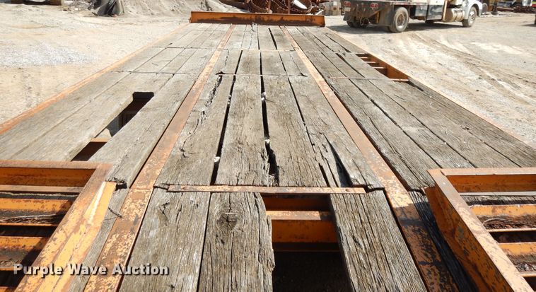 image for item DE5726 2007 Econoline DP2025DA equipment trailer