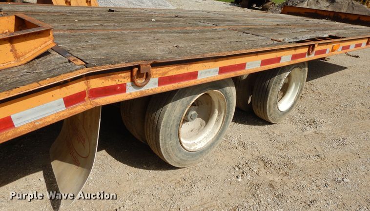 image for item DE5726 2007 Econoline DP2025DA equipment trailer