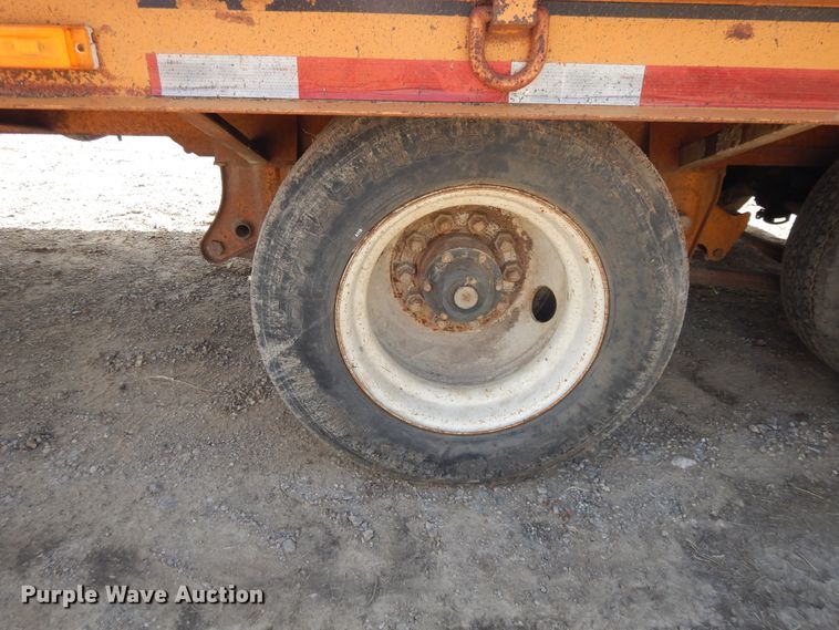 image for item DE5726 2007 Econoline DP2025DA equipment trailer