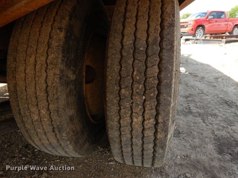 image for item DE5726 2007 Econoline DP2025DA equipment trailer