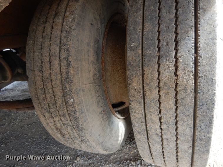 image for item DE5726 2007 Econoline DP2025DA equipment trailer