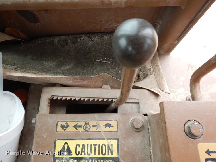 image for item DE5733 1996 Dresser TD12C  crawler dozer