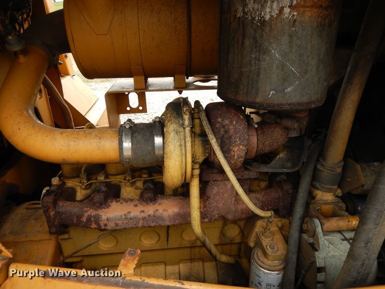 image for item DE5733 1996 Dresser TD12C  crawler dozer