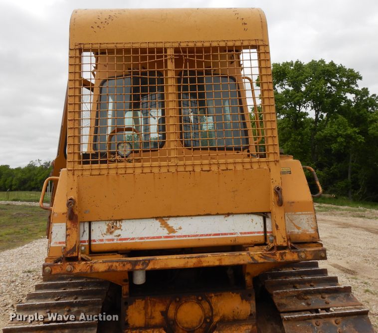 image for item DE5733 1996 Dresser TD12C  crawler dozer