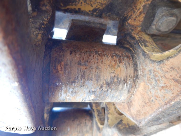 image for item DE5733 1996 Dresser TD12C  crawler dozer