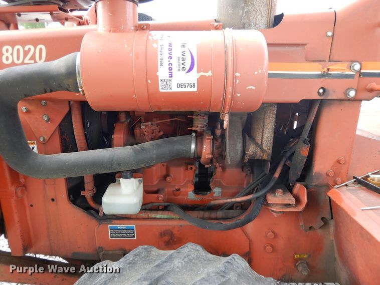 image for item DE5758 Ditch Witch 8020T  cable plow