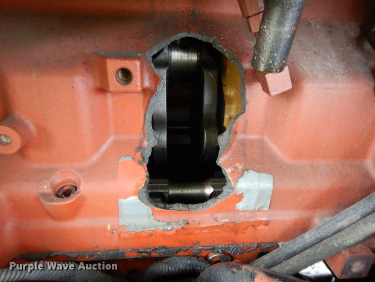 image for item DE5758 Ditch Witch 8020T  cable plow