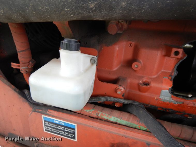 image for item DE5758 Ditch Witch 8020T  cable plow