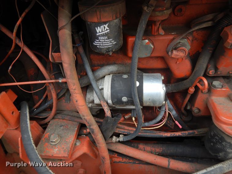 image for item DE5758 Ditch Witch 8020T  cable plow