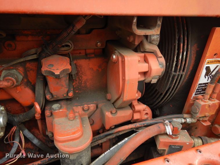 image for item DE5758 Ditch Witch 8020T  cable plow