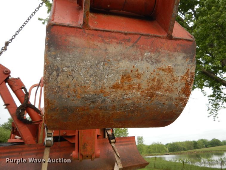 image for item DE5758 Ditch Witch 8020T  cable plow