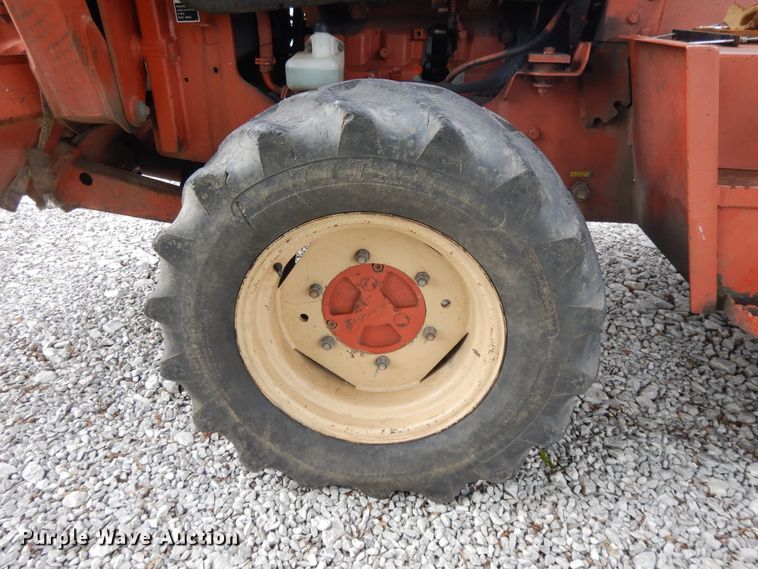 image for item DE5758 Ditch Witch 8020T  cable plow