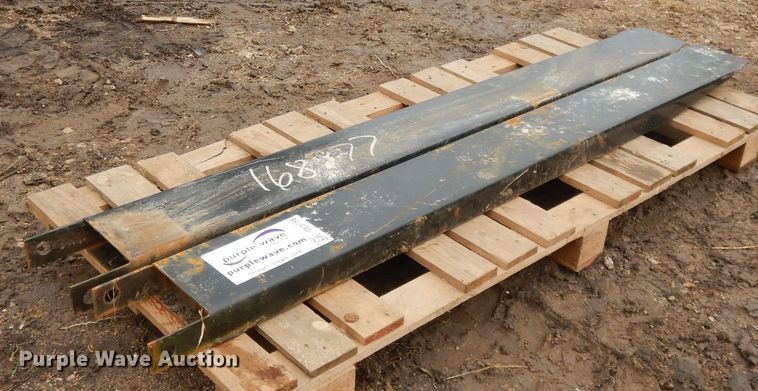 image for item DE5786 Pallet fork extensions