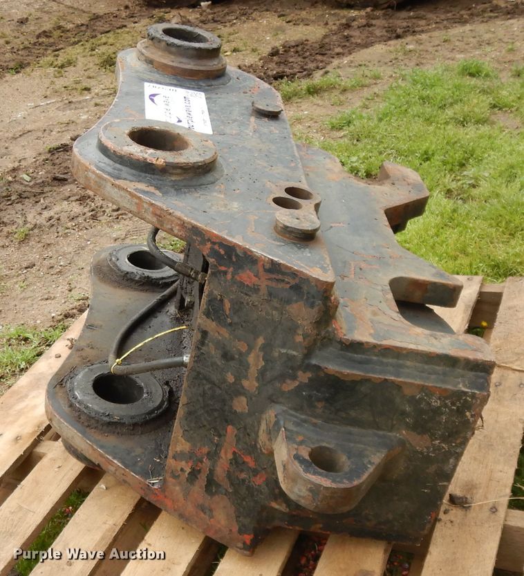 image for item DE5787 Excavator quick coupler