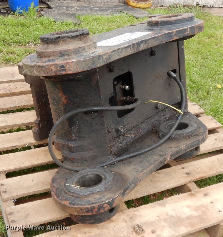 image for item DE5787 Excavator quick coupler