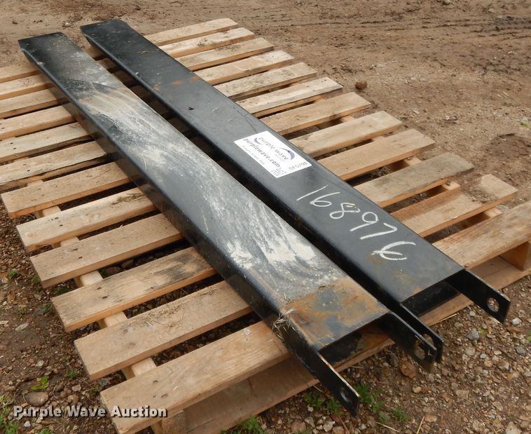 image for item DE5790 6'L pallet fork extensions