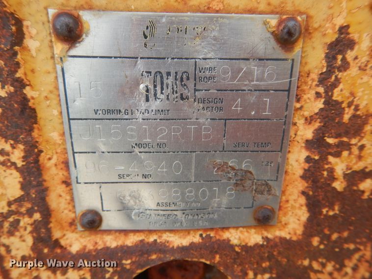 image for item DF3192 1996 Ford L8000  crane truck