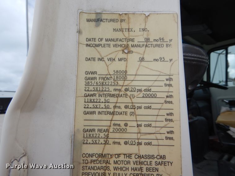 image for item DF3192 1996 Ford L8000  crane truck