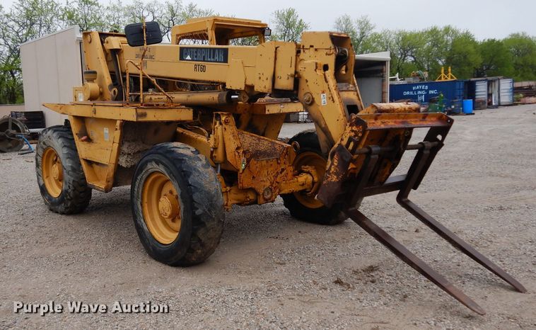 image for item DF4020 1994 Caterpillar RT60  telehandler
