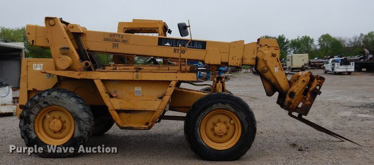image for item DF4020 1994 Caterpillar RT60  telehandler