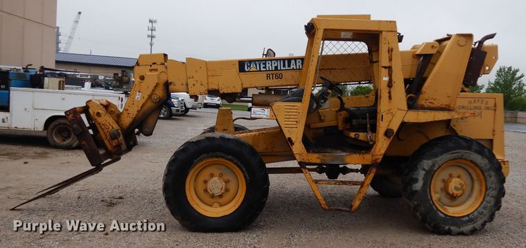 image for item DF4020 1994 Caterpillar RT60  telehandler