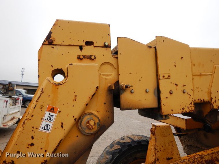 image for item DF4020 1994 Caterpillar RT60  telehandler