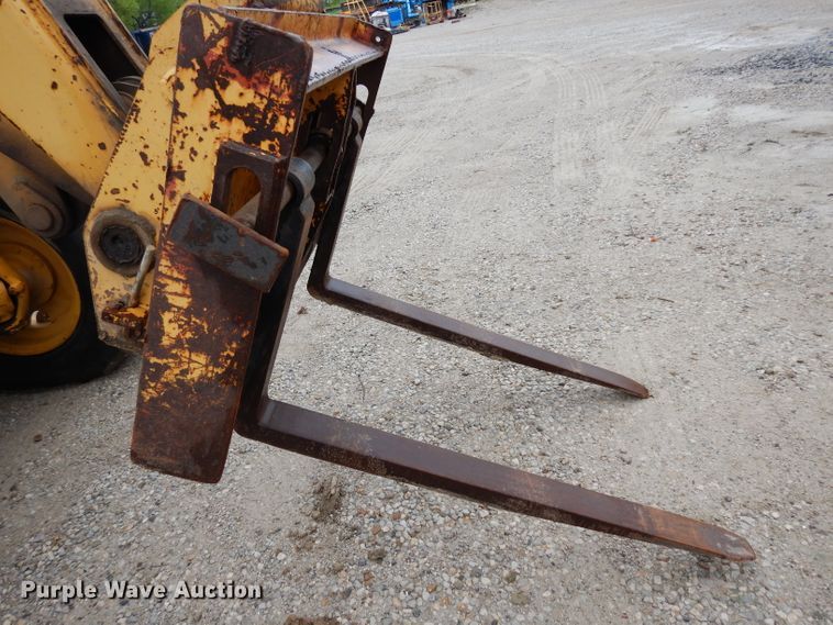 image for item DF4020 1994 Caterpillar RT60  telehandler