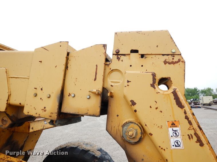 image for item DF4020 1994 Caterpillar RT60  telehandler