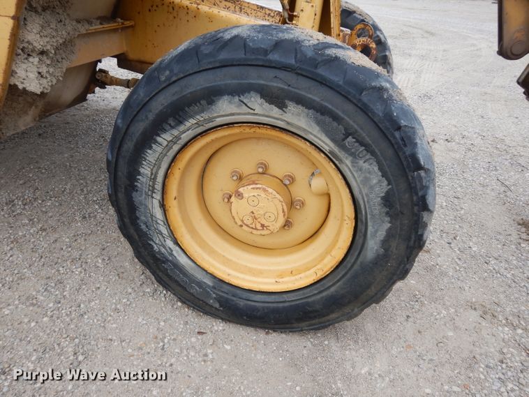 image for item DF4020 1994 Caterpillar RT60  telehandler