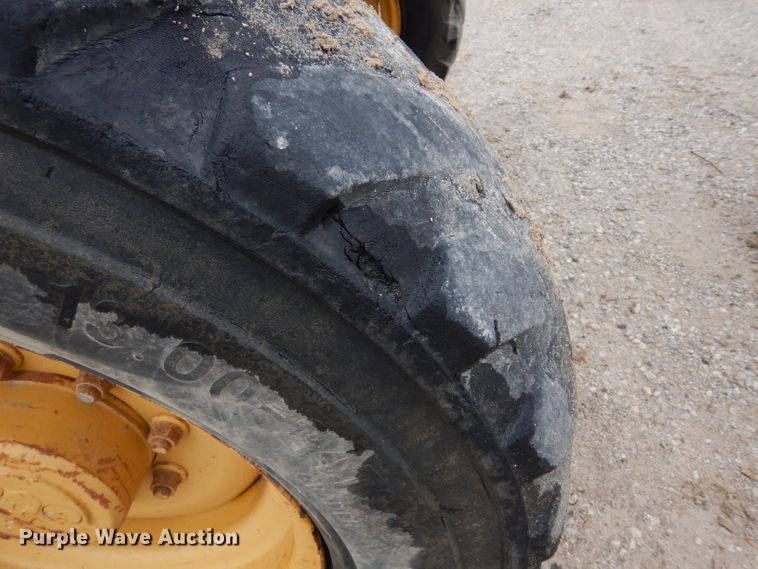 image for item DF4020 1994 Caterpillar RT60  telehandler