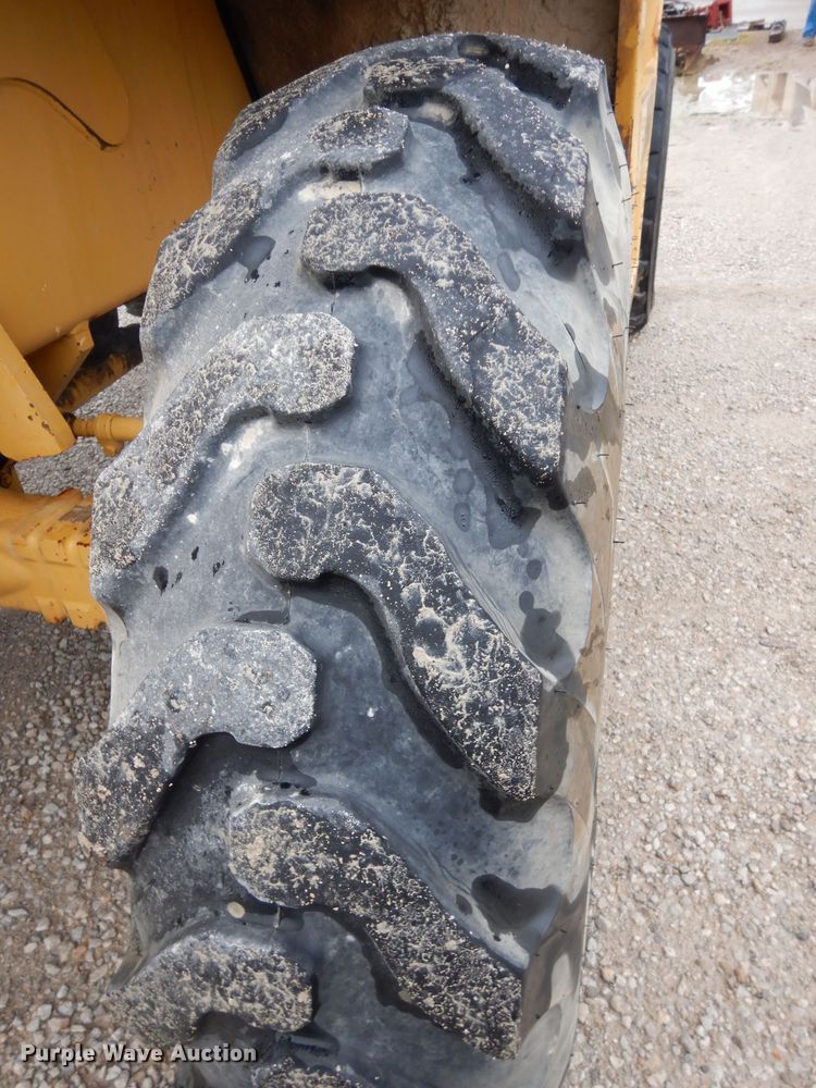 image for item DF4020 1994 Caterpillar RT60  telehandler