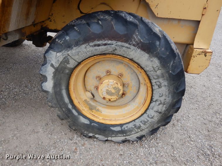 image for item DF4020 1994 Caterpillar RT60  telehandler