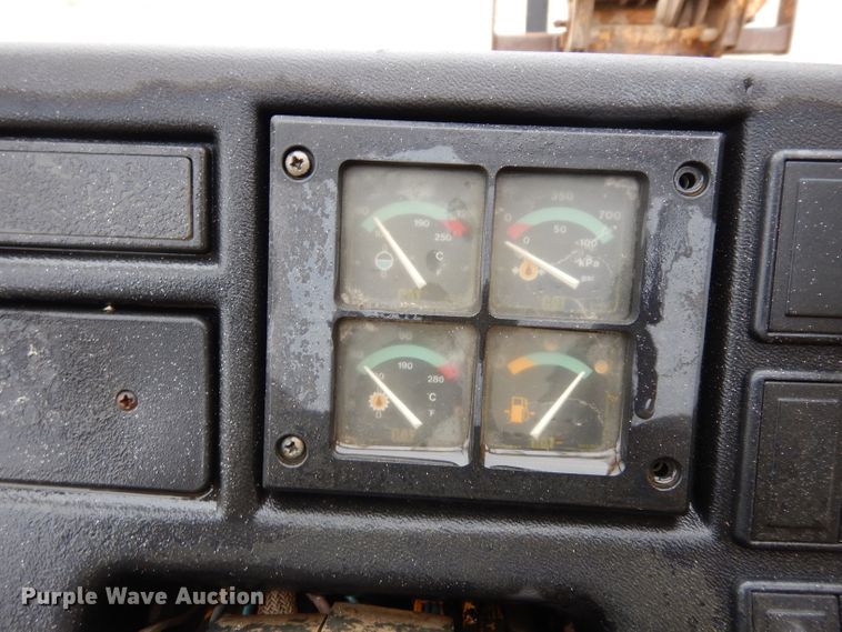 image for item DF4020 1994 Caterpillar RT60  telehandler