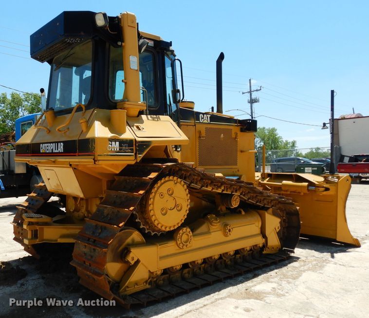 image for item DF4051 1999 Caterpillar D6M XL  dozer