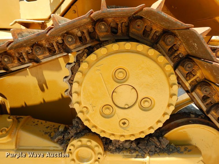 image for item DF4051 1999 Caterpillar D6M XL  dozer