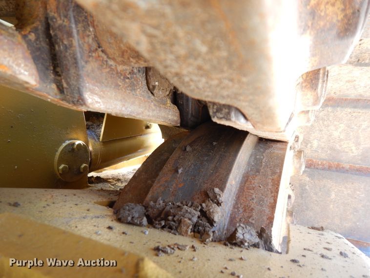 image for item DF4051 1999 Caterpillar D6M XL  dozer