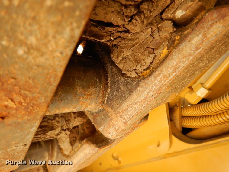 image for item DF4051 1999 Caterpillar D6M XL  dozer