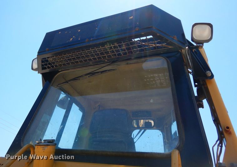 image for item DF4051 1999 Caterpillar D6M XL  dozer