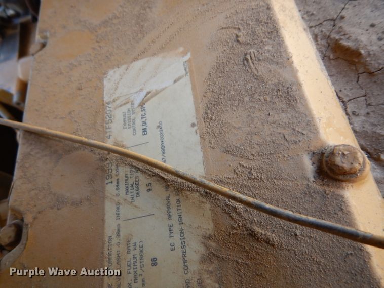 image for item DF4051 1999 Caterpillar D6M XL  dozer