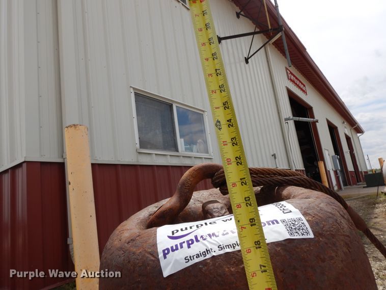 image for item DF5360 Wrecking ball