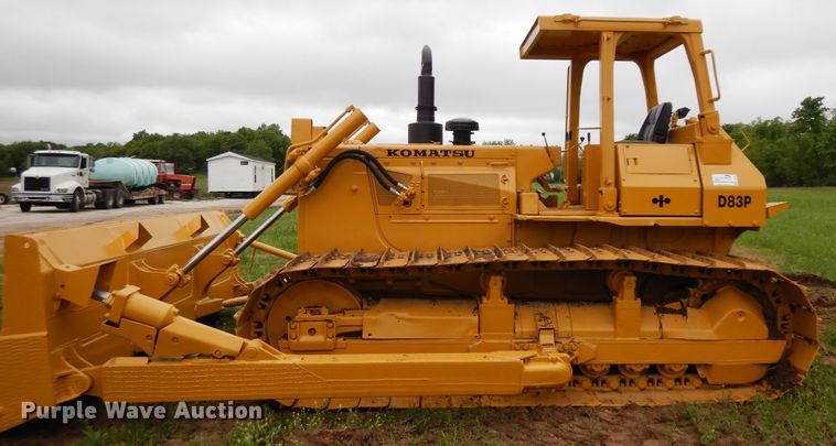image for item DF5364 1990 Komatsu D83P  dozer