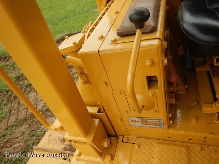 image for item DF5364 1990 Komatsu D83P  dozer