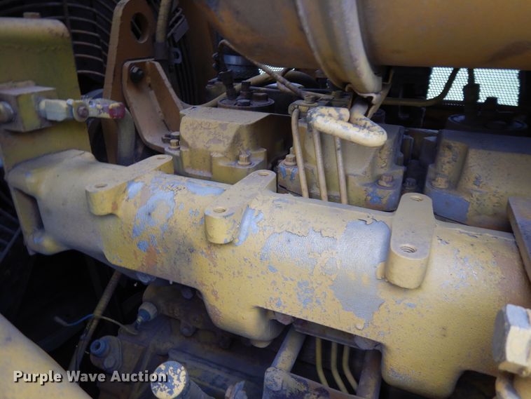 image for item DF5364 1990 Komatsu D83P  dozer